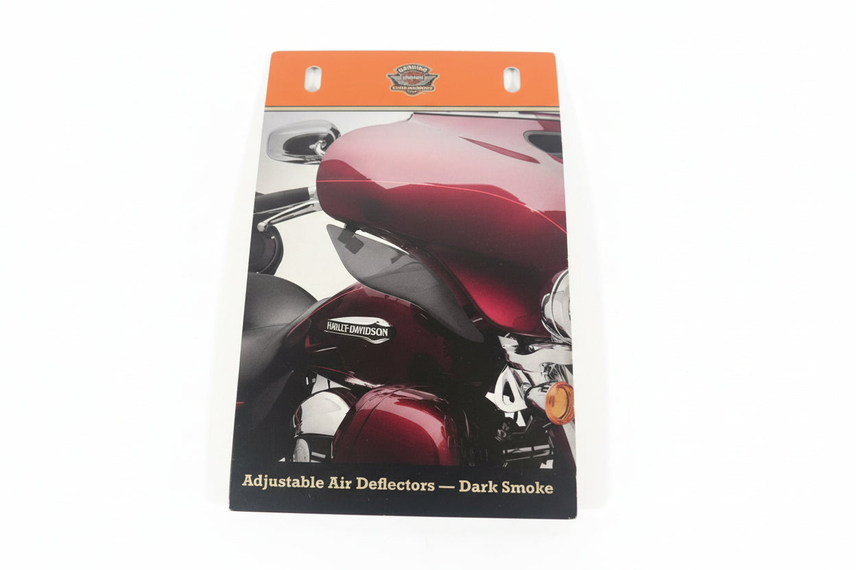 2. el Harley-Davidson Adjustable Air Deflector - Dark Smoke