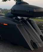 SET: Top Case Chopped